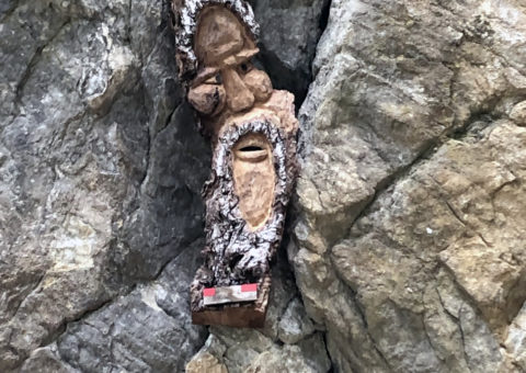 Gnomo dalla barba bianca - lungo la Ferrata Ovest