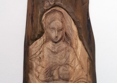 Maria Speranza - scultura su noce 37x18x4 cm