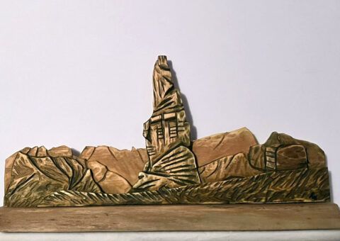 Skyline 19 (Campanile Valmontanaia) - scultura su cirmolo 53x28x10 cm