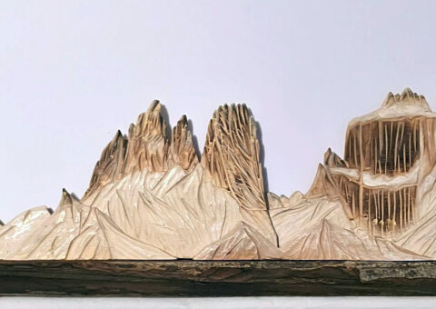 Skyline 6 (Sella) - scultura su cirmolo 70x25x7 cm